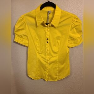 Calfland Vogue Fitted Yellow Blouse, Size 7 (S/M)